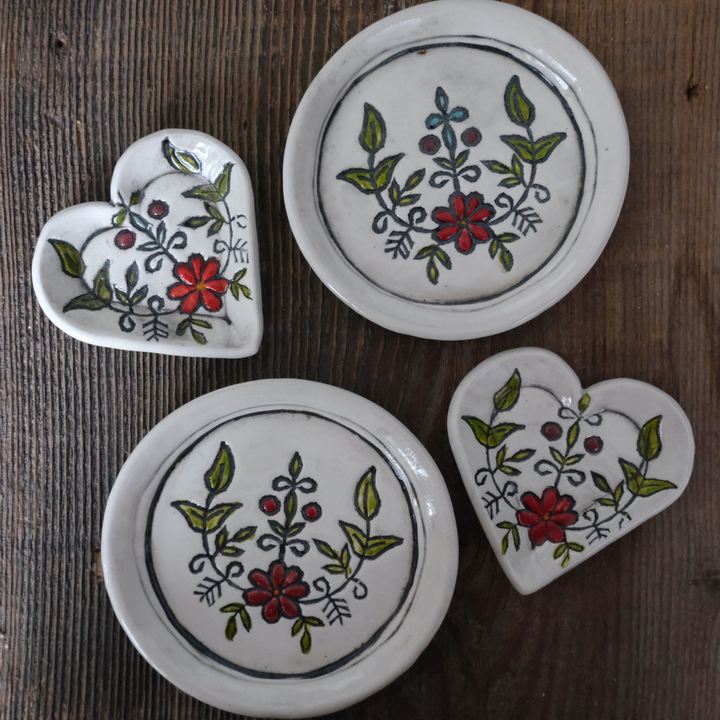 Wee Plate Set 2 - (four flowery dishes)